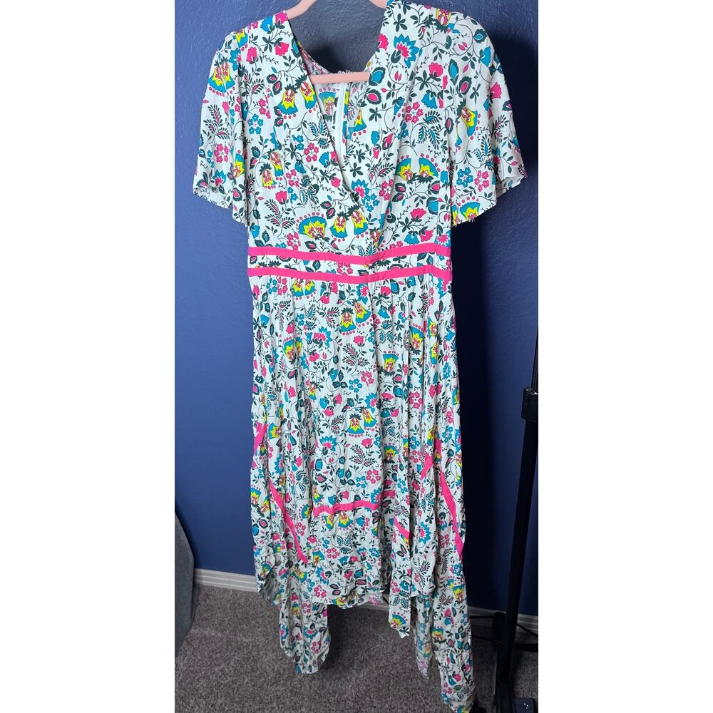 Boden Holly Hank Floral Surplice Midi Dress White Pink Blue Flutter Sleeve US 8R - Picture 4 of 8